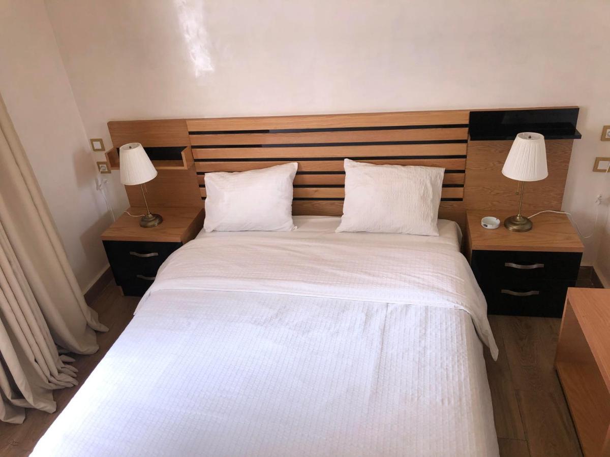 קניטרה Hotel D'Europe Centre Ville מראה חיצוני תמונה